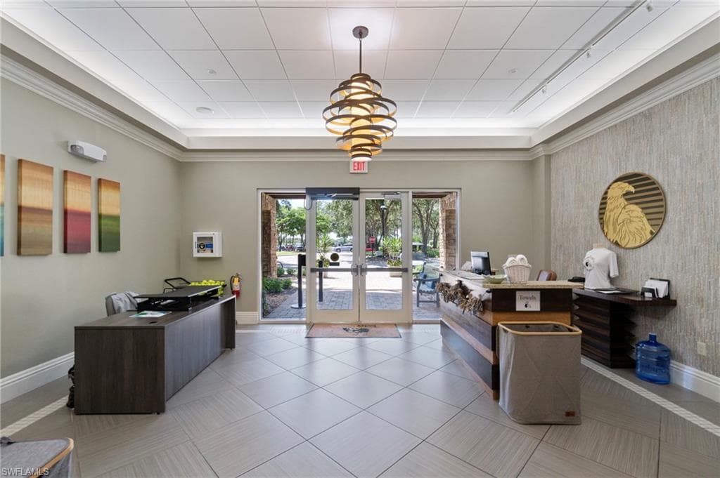 11242 Five Oaks LN, NAPLES FL 34120-30