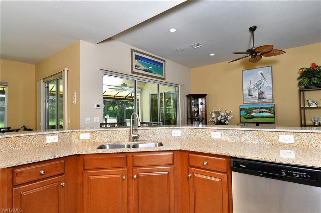 26317 Stonewall LN, BONITA SPRINGS FL 34135-10