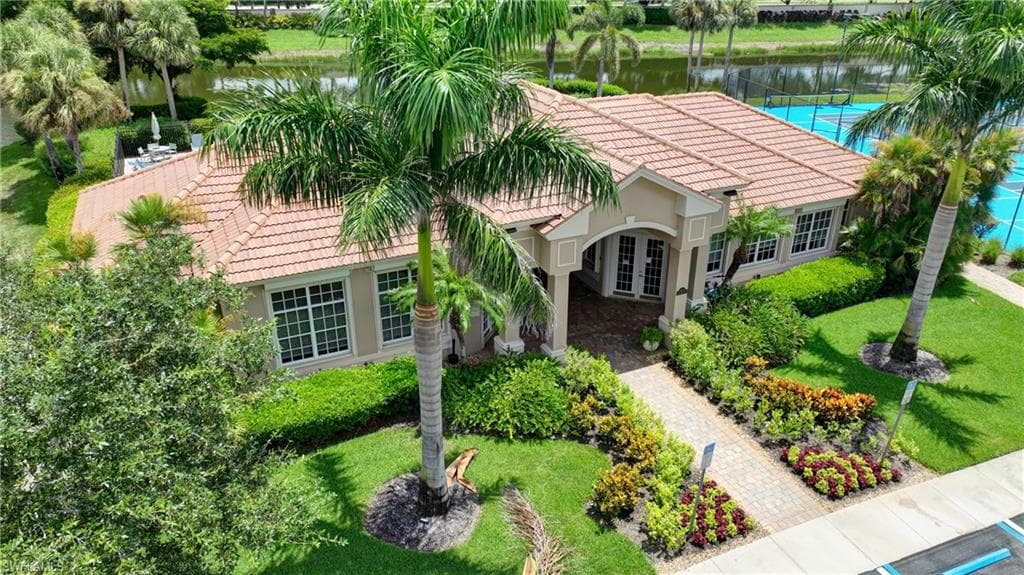 26317 Stonewall LN, BONITA SPRINGS FL 34135-30