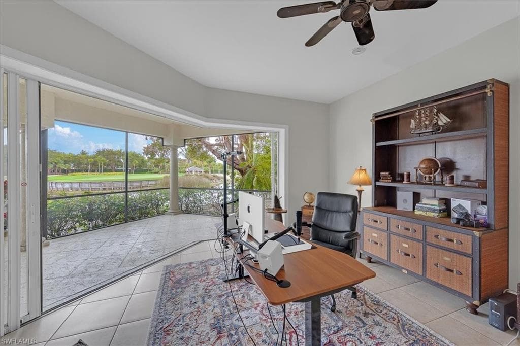 2339 Alexander Palm DR-41
