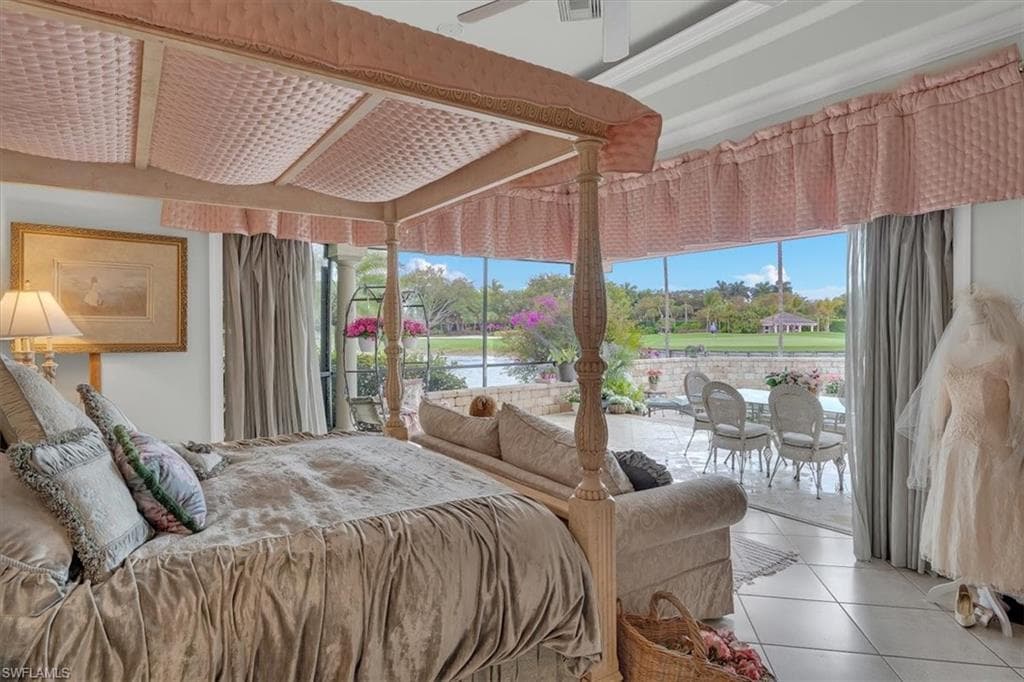 2339 Alexander Palm DR, NAPLES FL 34105-37