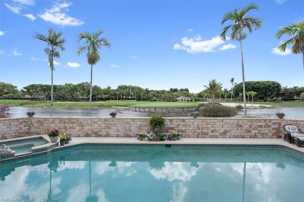 2339 Alexander Palm DR-43