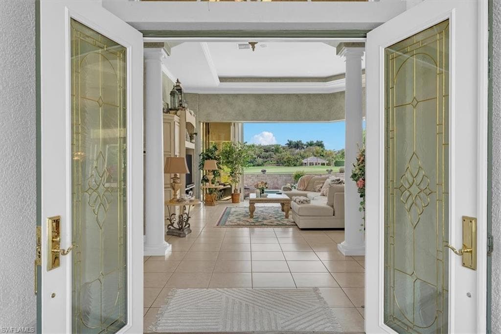 2339 Alexander Palm DR, NAPLES FL 34105-3