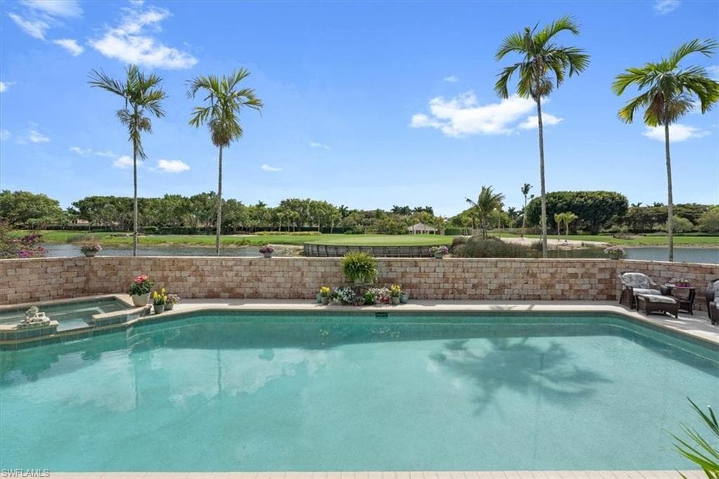 2339 Alexander Palm DR, NAPLES FL 34105-20
