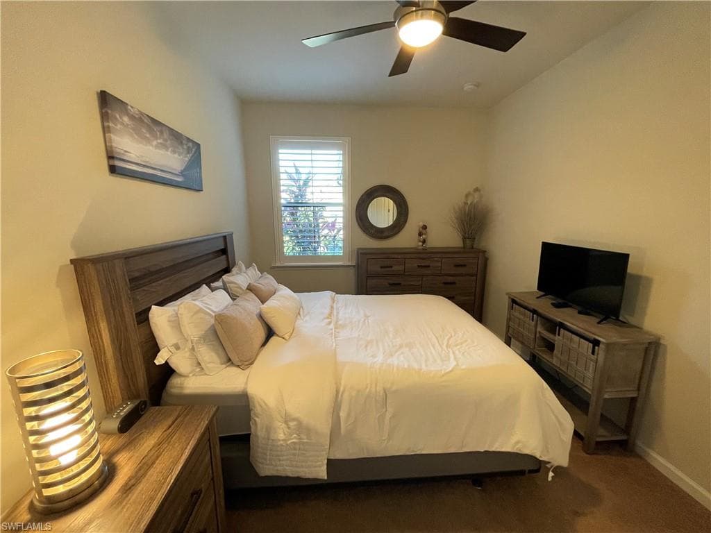 7631 Jacaranda LN, NAPLES FL 34114-29