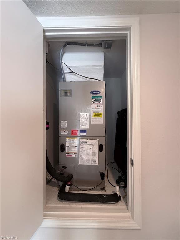 39889 NW Harmon Grove CT, ZEPHYRHILLS FL 33540-40