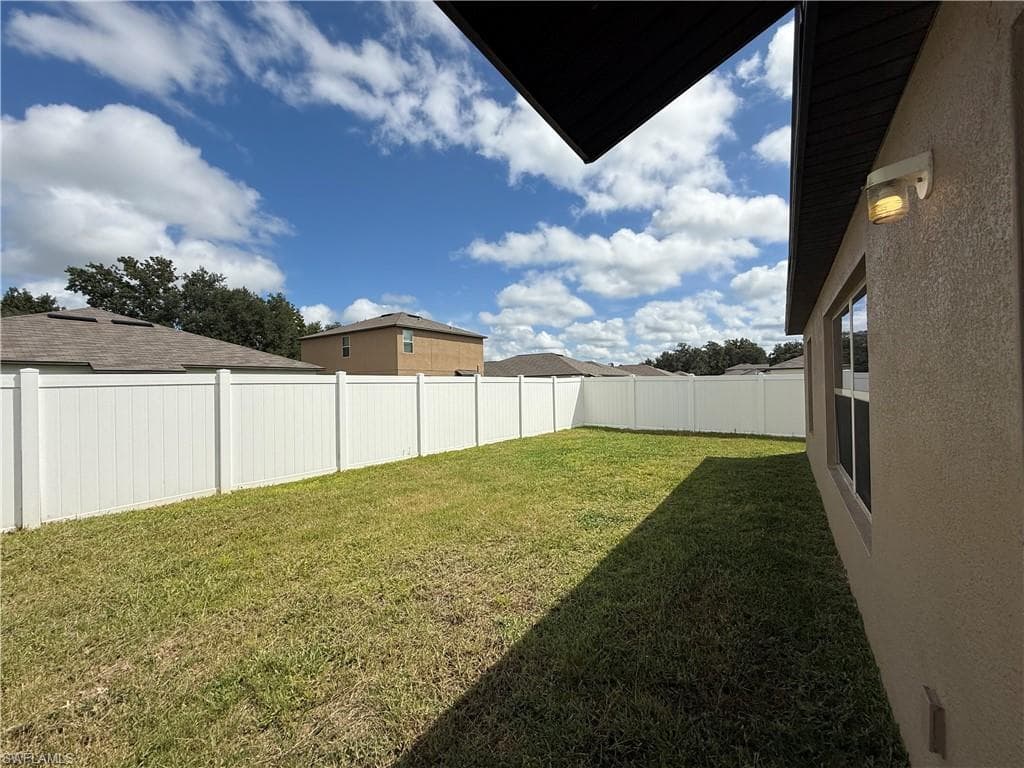 39889 NW Harmon Grove CT, ZEPHYRHILLS FL 33540-47