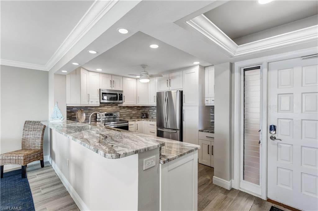 6662 Estero BLVD 308-10