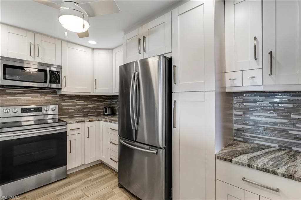 6662 Estero BLVD 308-18