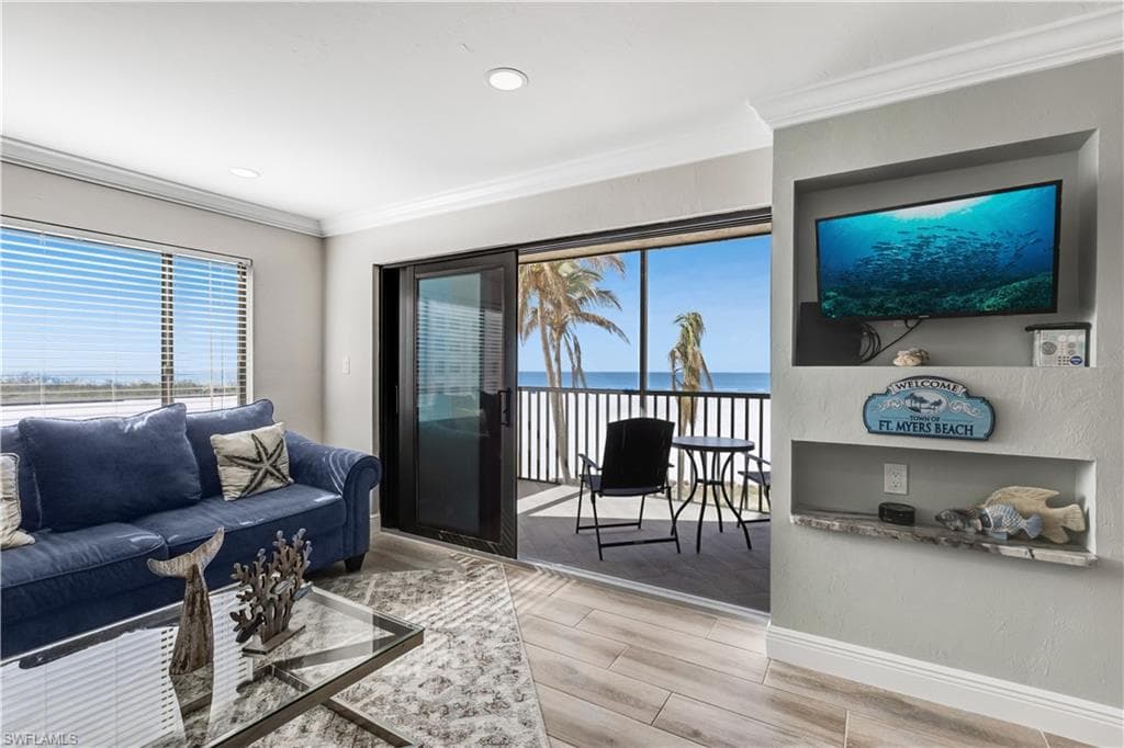 6662 Estero BLVD 308-7