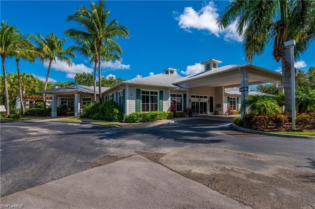 7940 Mahogany Run LN # 623, NAPLES FL 34113-20