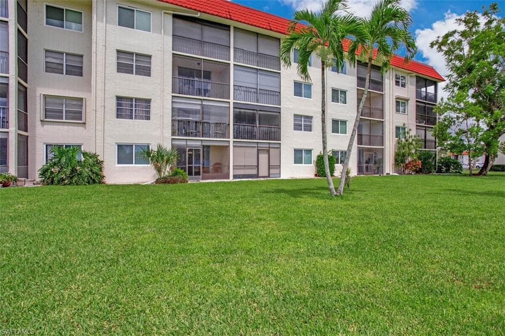 4380 27th CT SW # 1, NAPLES FL 34116-23