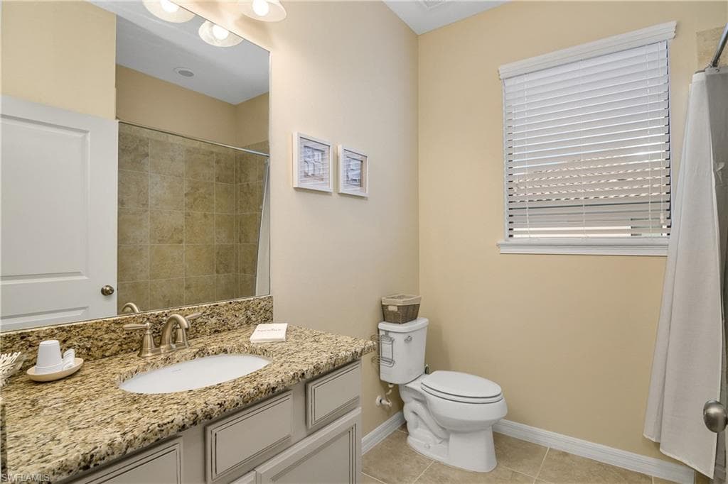 9440 Benvenuto CT # 204, NAPLES FL 34119-1