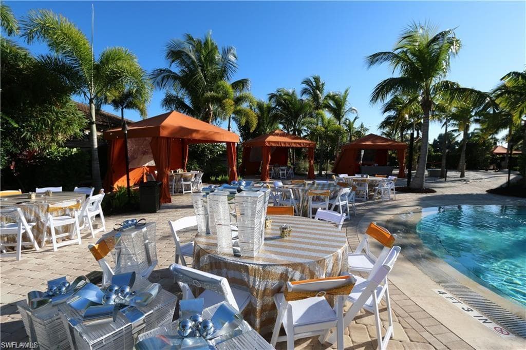 9440 Benvenuto CT # 204, NAPLES FL 34119-5