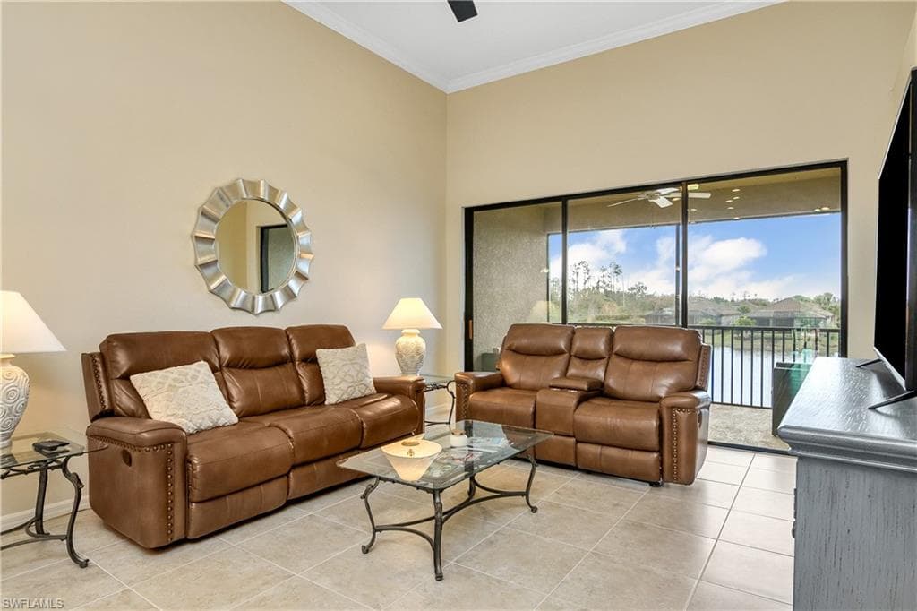 9440 Benvenuto CT # 204, NAPLES FL 34119-21
