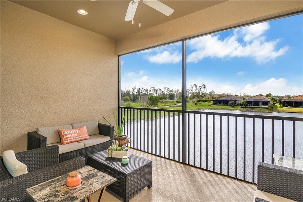 9440 Benvenuto CT # 204, NAPLES FL 34119-2