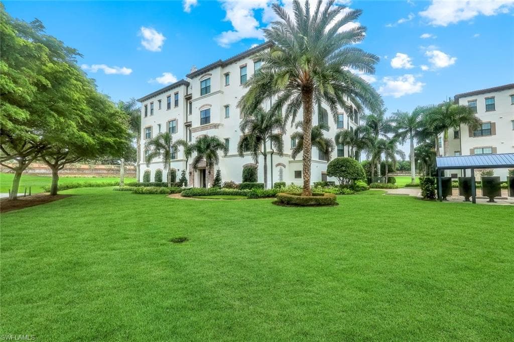 16452 Carrara WAY # 301, NAPLES FL 34110-26