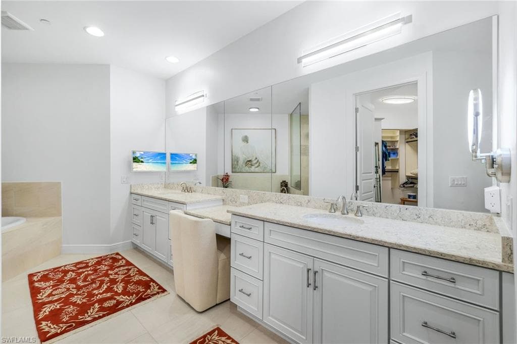 16452 Carrara WAY # 301, NAPLES FL 34110-19