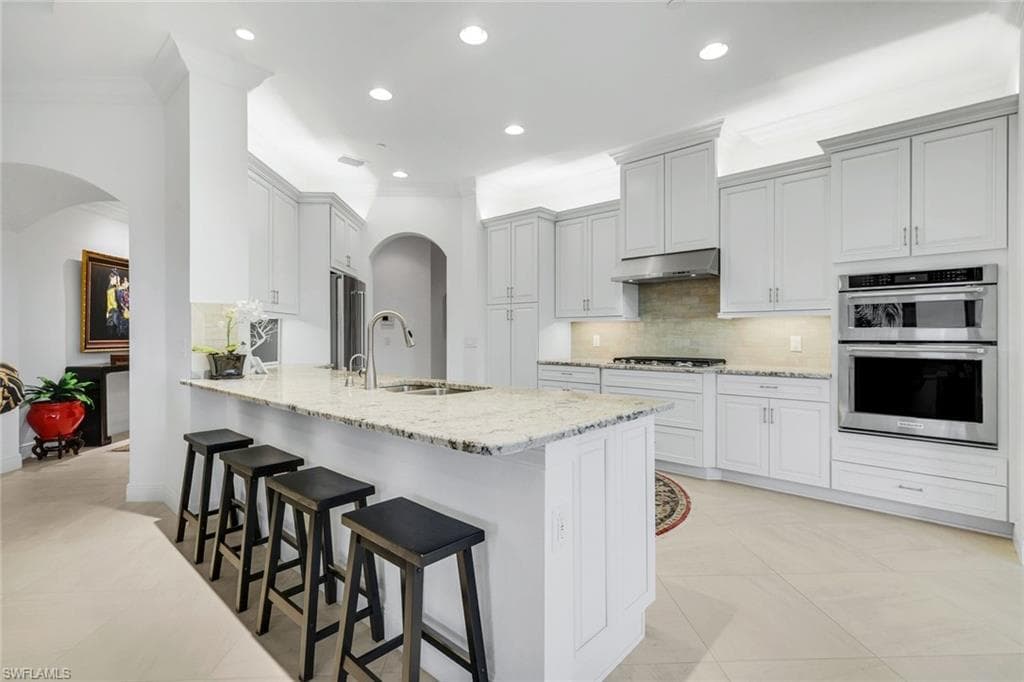 16452 Carrara WAY # 301, NAPLES FL 34110-9