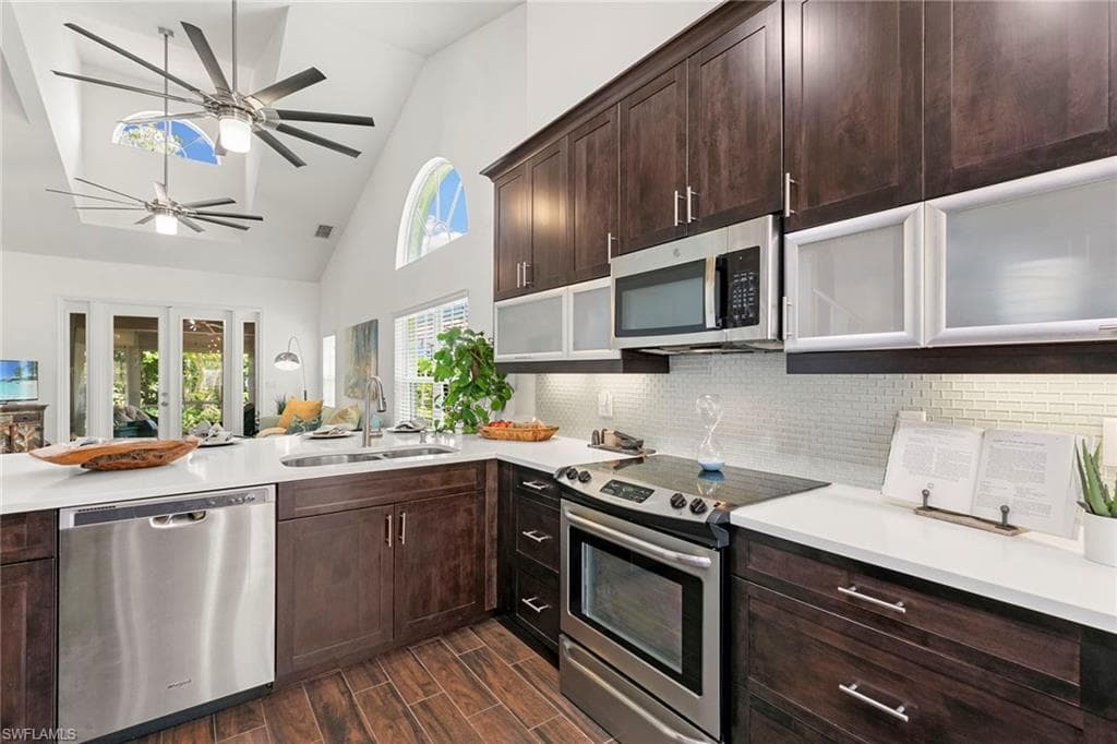 1733 San Bernadino WAY # K406, NAPLES FL 34109-4