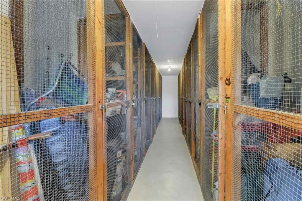 5595 RATTLESNAKE HAMMOCK RD # 19, NAPLES FL 34113-26