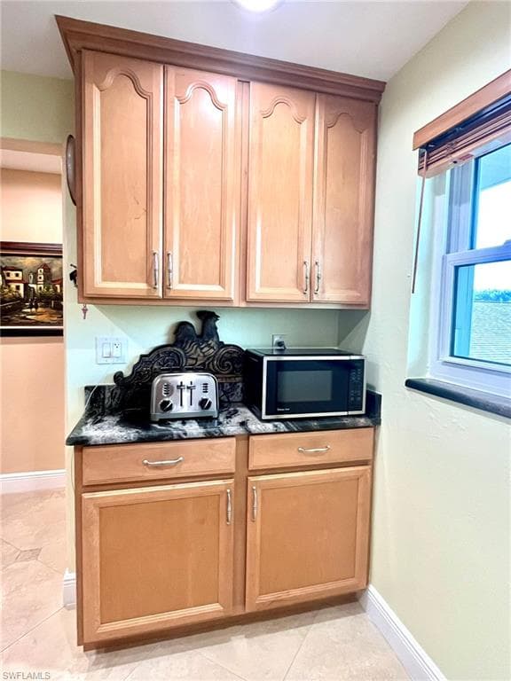 5595 RATTLESNAKE HAMMOCK RD # 19, NAPLES FL 34113-9