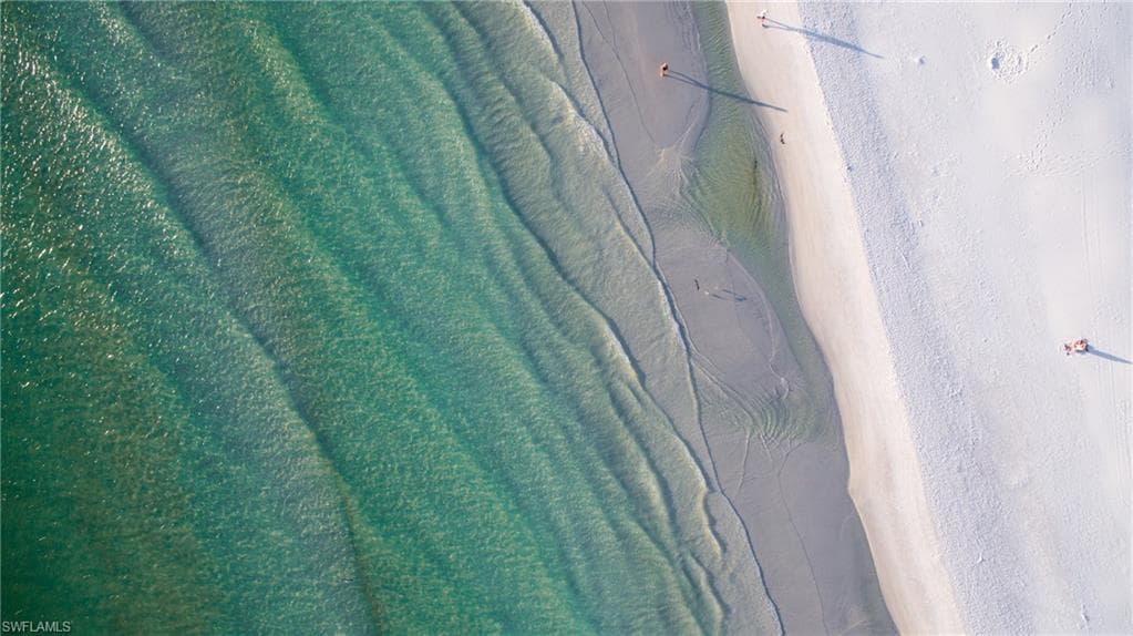 915 Beach RD # 215, SARASOTA FL 34242-41