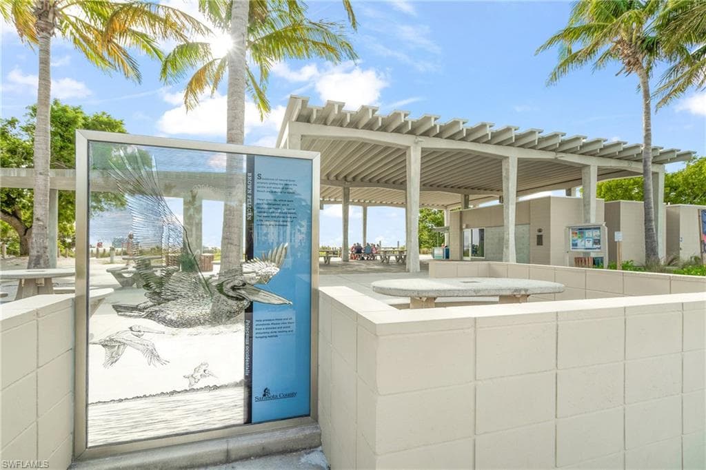 915 Beach RD # 215, SARASOTA FL 34242-45