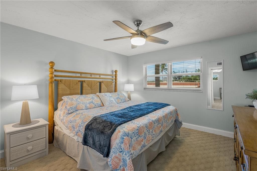 915 Beach RD # 215, SARASOTA FL 34242-17