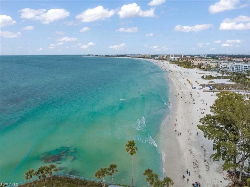 915 Beach RD # 215, SARASOTA FL 34242-38