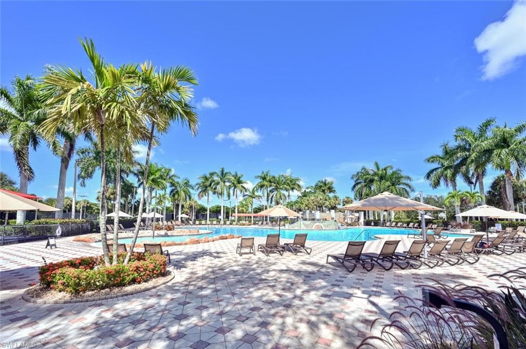 21093 Torre Del Lago ST, ESTERO FL 33928-31
