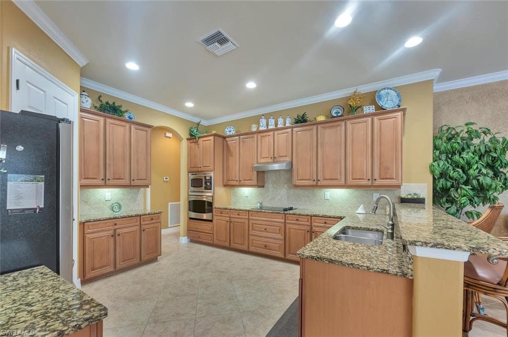 21093 Torre Del Lago ST, ESTERO FL 33928-8