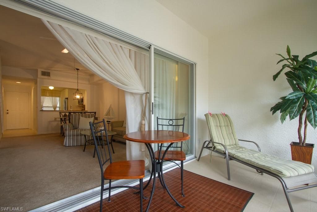 1044 Woodshire LN B210-6