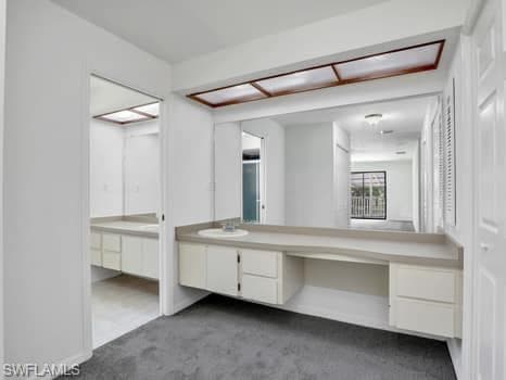 124 Sharwood DR, NAPLES FL 34110-22