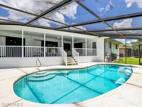 124 Sharwood DR, NAPLES FL 34110-11