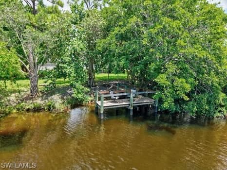 124 Sharwood DR, NAPLES FL 34110-9