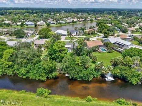 124 Sharwood DR, NAPLES FL 34110-3