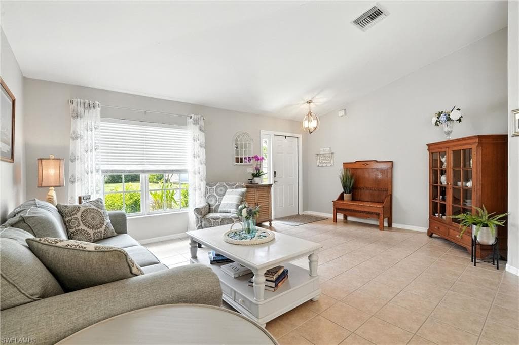 9740 Gladiolus Bulb LOOP, FORT MYERS FL 33908-4