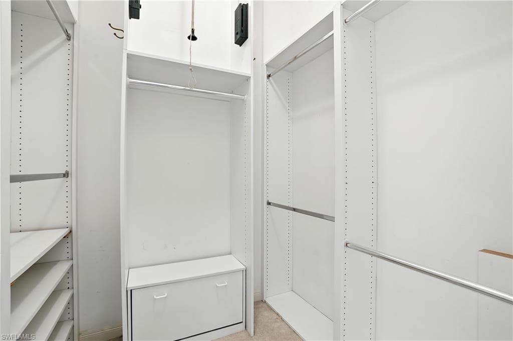 4017 Isla Ciudad CT, NAPLES FL 34109-13