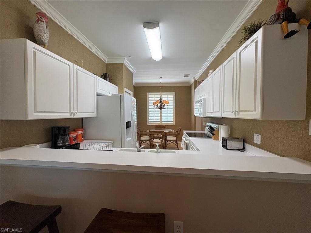 2720 Cypress Trace CIR # 2933, NAPLES FL 34119-6