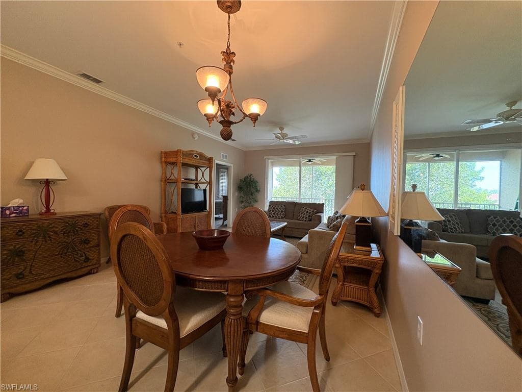 2720 Cypress Trace CIR # 2933, NAPLES FL 34119-4