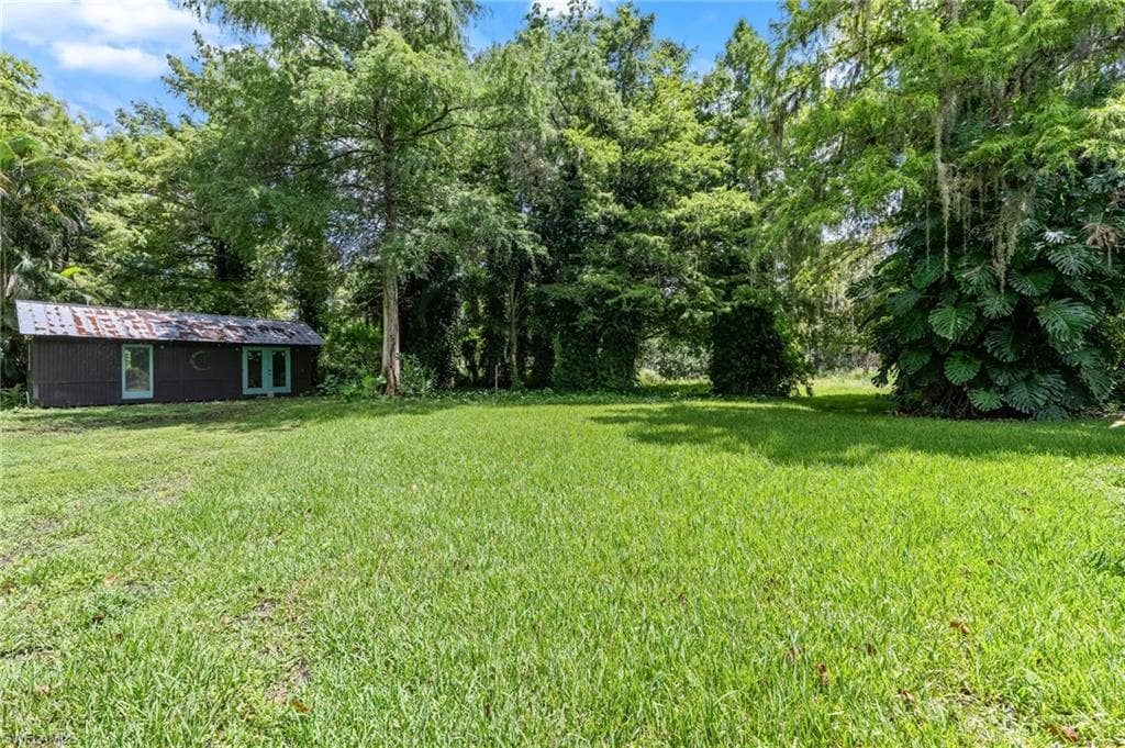 5247 Cherry Wood DR, NAPLES FL 34119-11