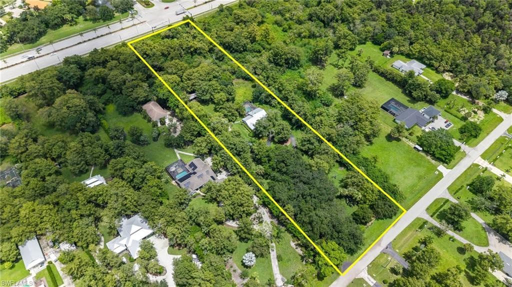 5247 Cherry Wood DR, NAPLES FL 34119-25