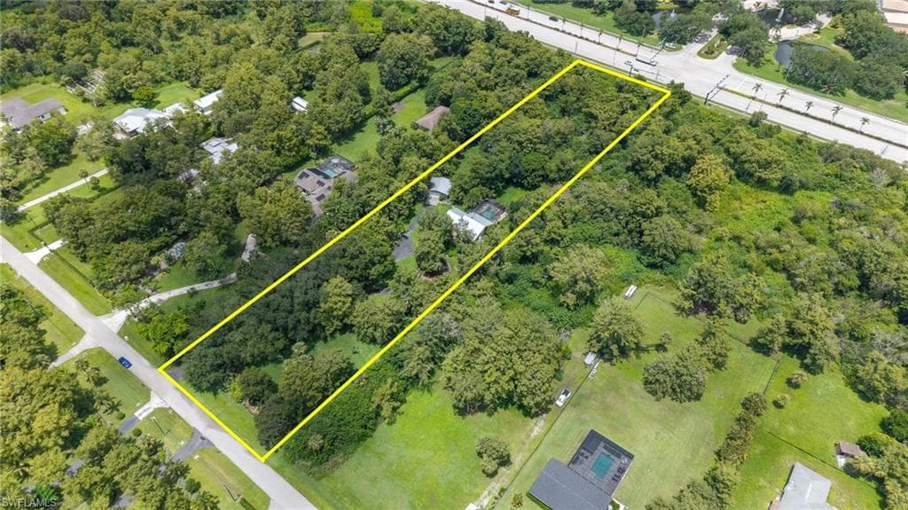 5247 Cherry Wood DR, NAPLES FL 34119-24