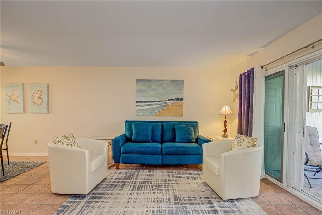 5445 Peppertree DR # 9, FORT MYERS FL 33908-5