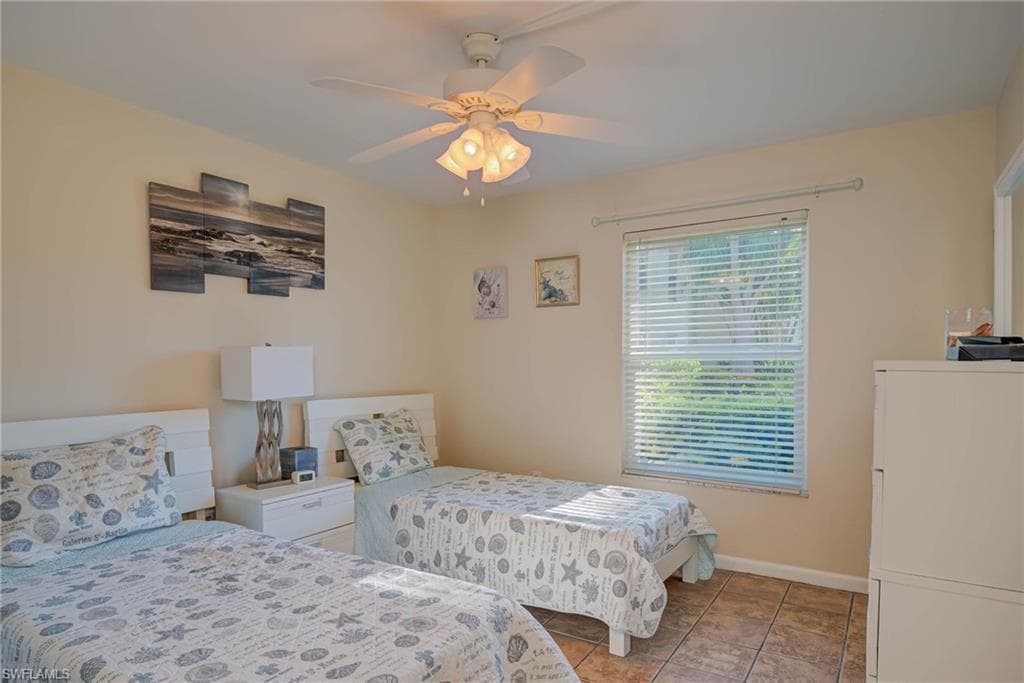 5445 Peppertree DR # 9, FORT MYERS FL 33908-16