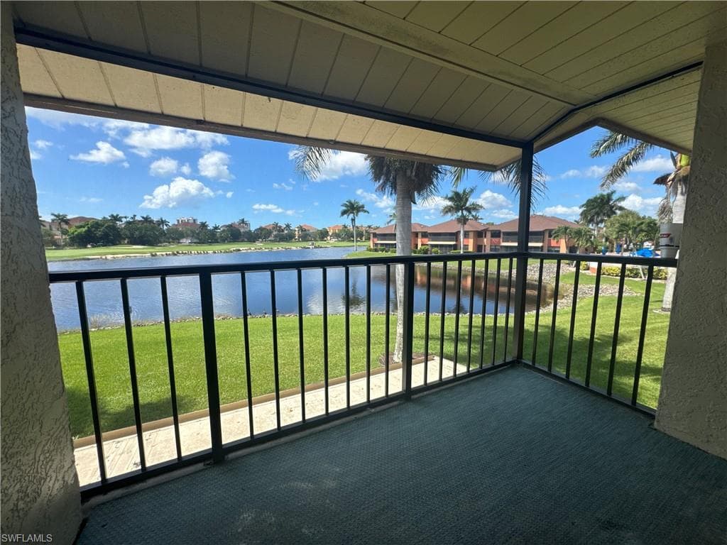 1530 Mainsail DR # 11, NAPLES FL 34114-20