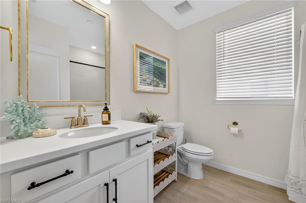 11861 Venetian Lagoon DR # 104, FORT MYERS FL 33913-22