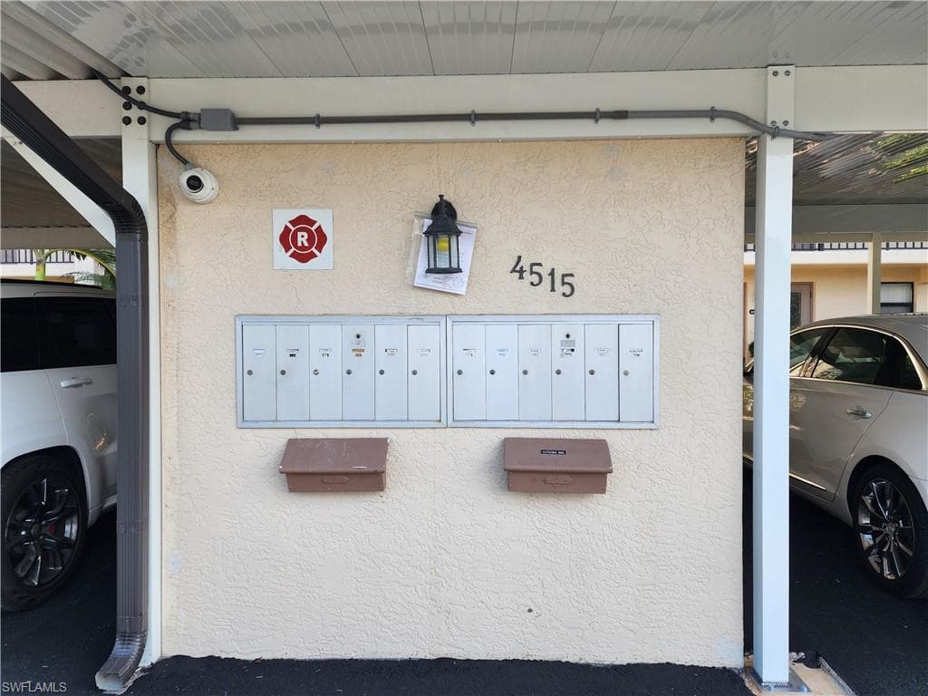 4515 Country Club BLVD # 204, CAPE CORAL FL 33904-2