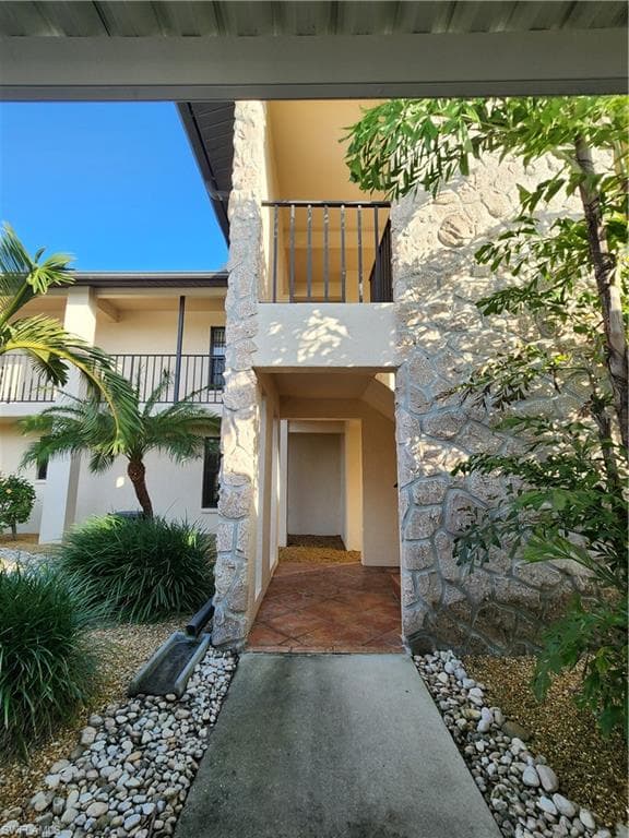 4515 Country Club BLVD # 204, CAPE CORAL FL 33904-4
